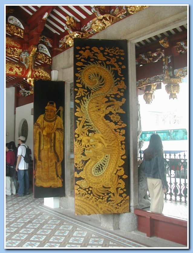 Lacquered doors, Chinese temple